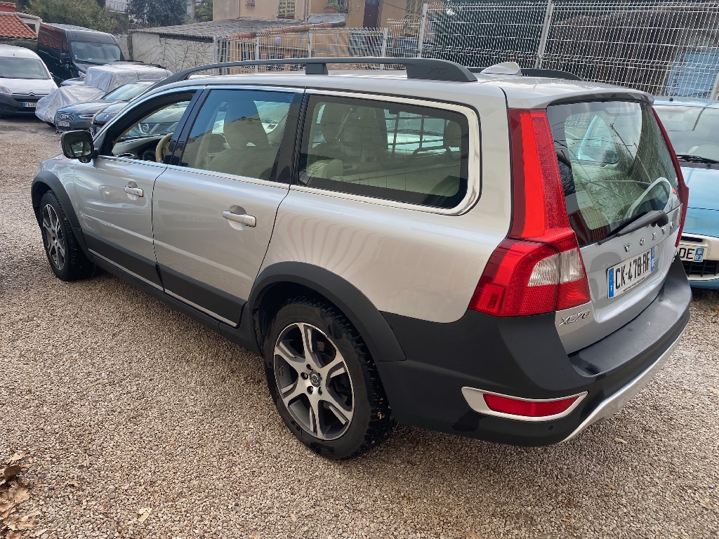 VOLVO XC70 - vue 1