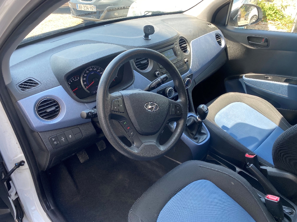 HYUNDAI I10 - vue 1