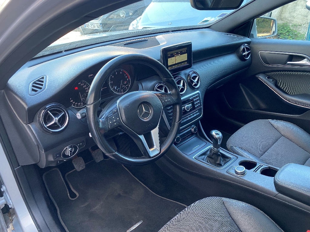 MERCEDES CLASSE A - vue 1