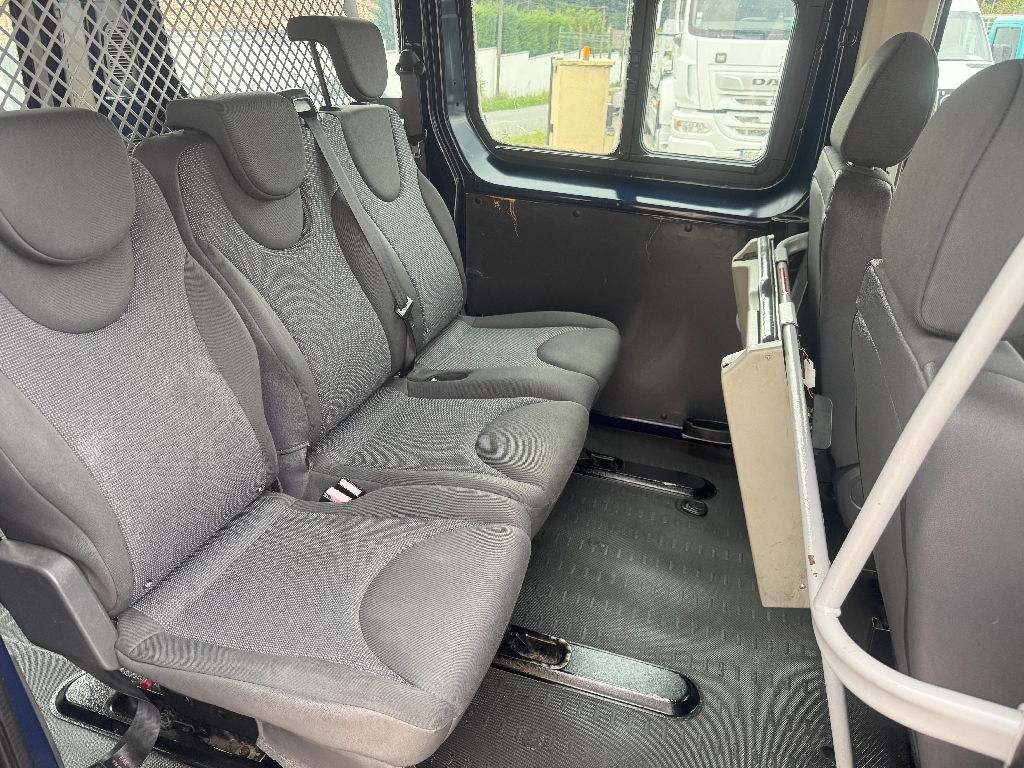 PEUGEOT EXPERT TEPEE - vue 1