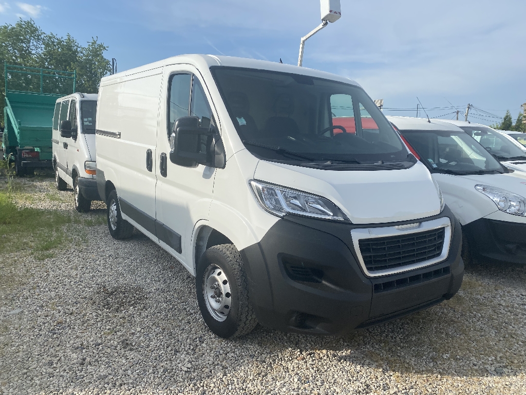 PEUGEOT BOXER