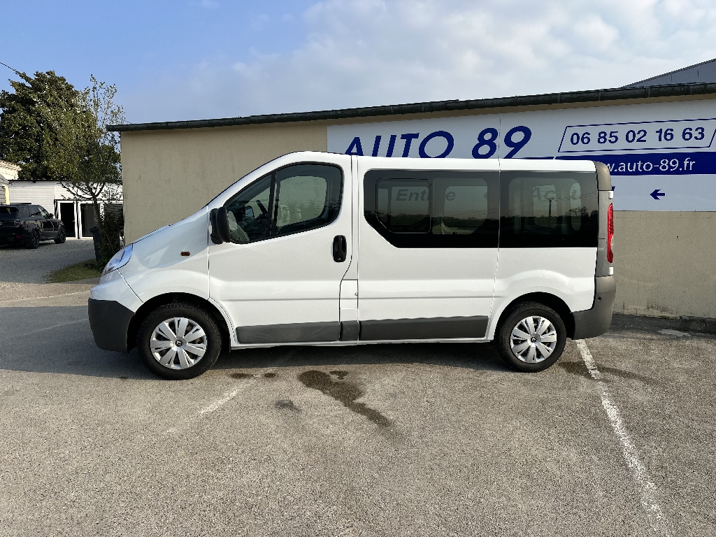 RENAULT TRAFIC  - vue 1