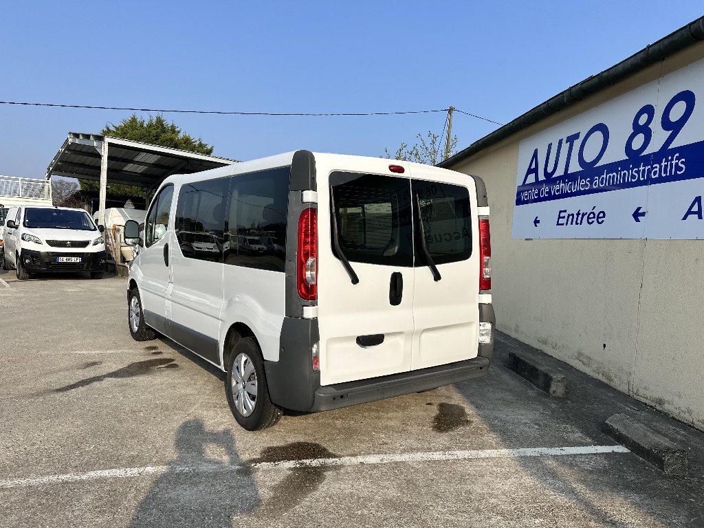 RENAULT TRAFIC  - vue 1