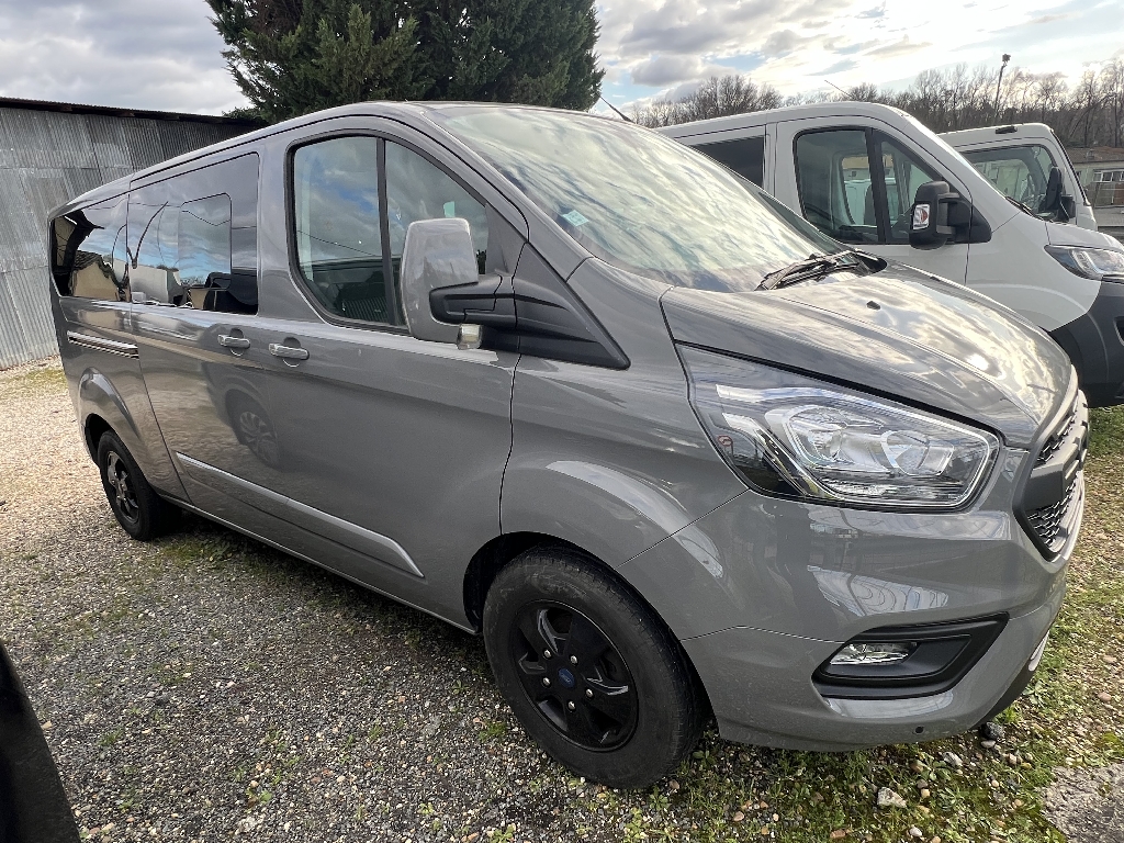 FORD TOURNEO CUSTOM - vue 1
