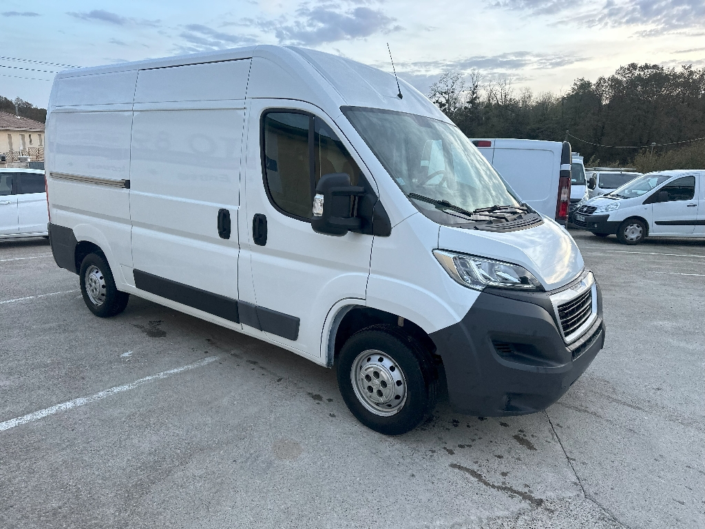 PEUGEOT BOXER - vue 1