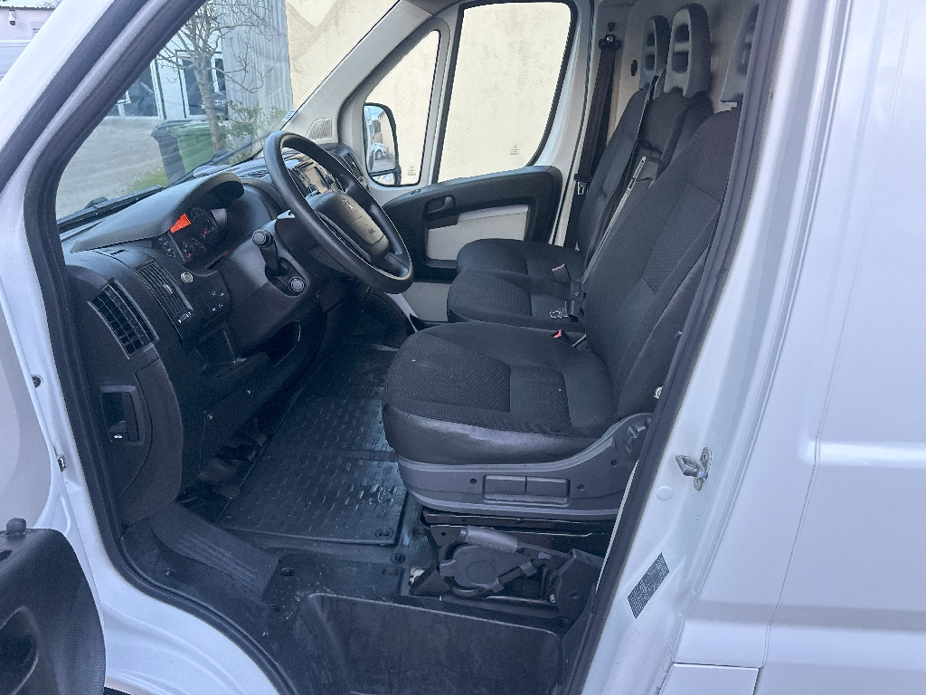 PEUGEOT BOXER - vue 1