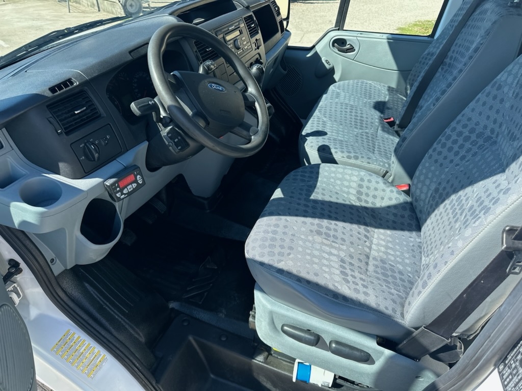 FORD TRANSIT - vue 1