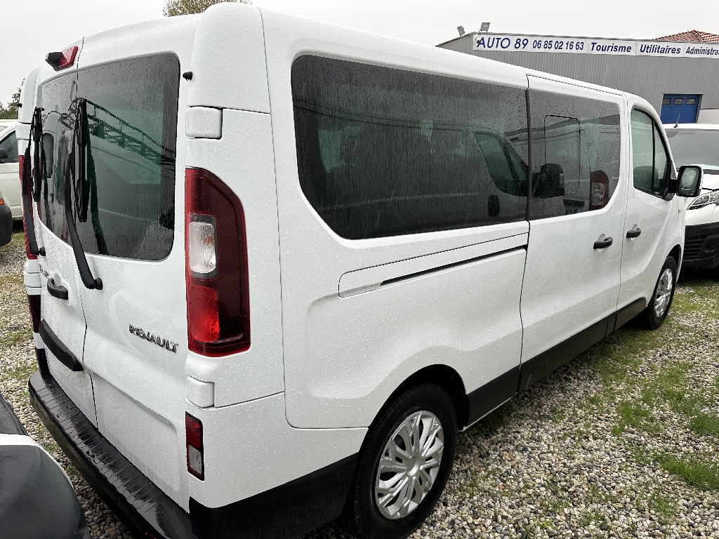 RENAULT TRAFIC - vue 1