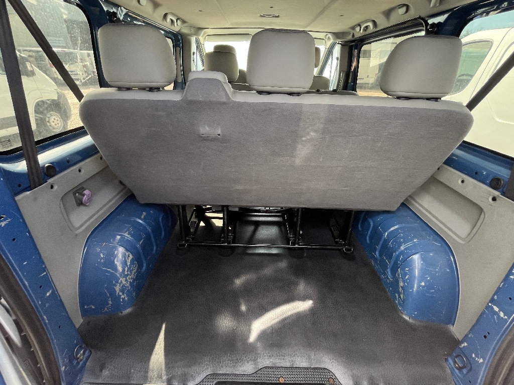 RENAULT TRAFIC - vue 1