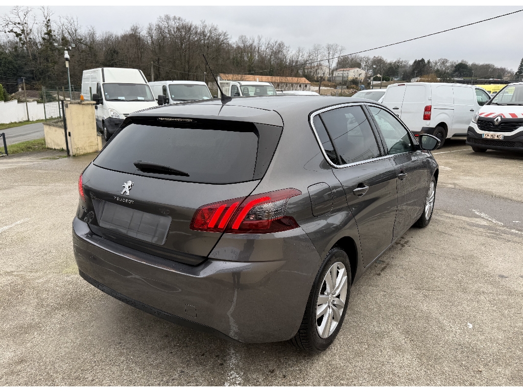 PEUGEOT 308 - vue 1