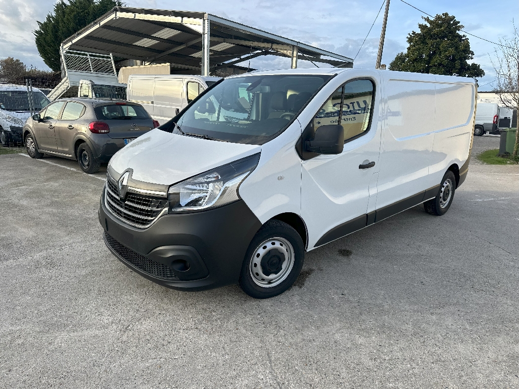 RENAULT TRAFIC - vue 1