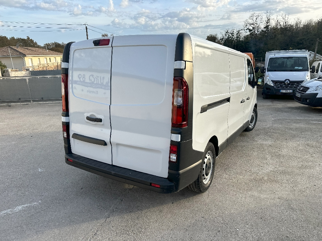 RENAULT TRAFIC - vue 1