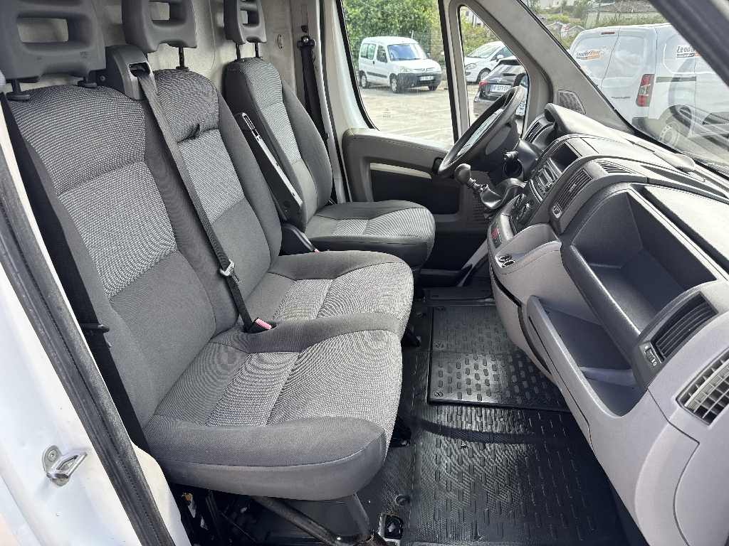 PEUGEOT BOXER - vue 1