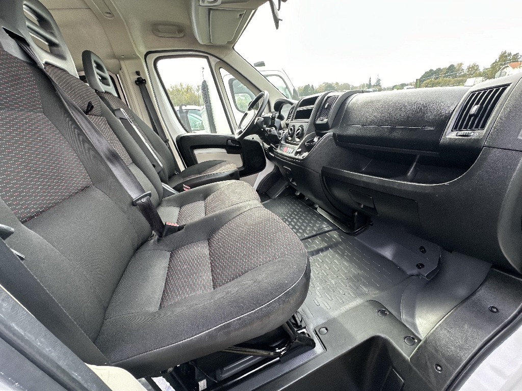 PEUGEOT BOXER  - vue 1