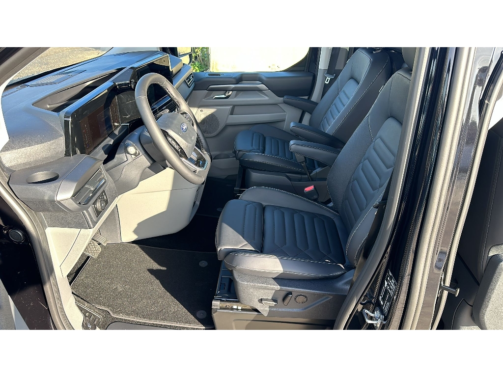 FORD TOURNEO CUSTOM - vue 1