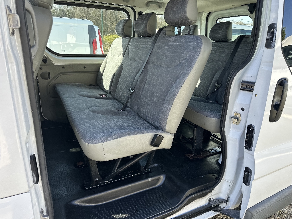 RENAULT TRAFIC  - vue 1