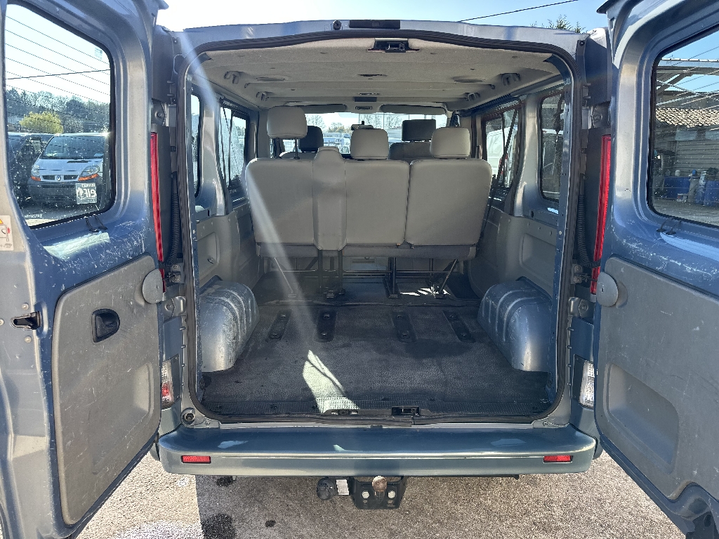 RENAULT TRAFIC  - vue 1