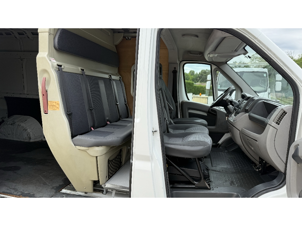 PEUGEOT BOXER - vue 1