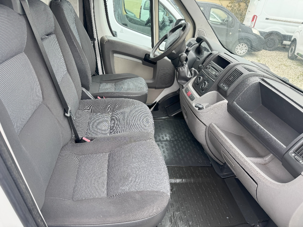 PEUGEOT BOXER - vue 1