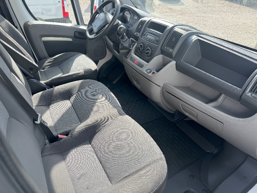 PEUGEOT BOXER - vue 1