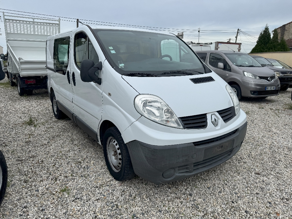 RENAULT TRAFIC