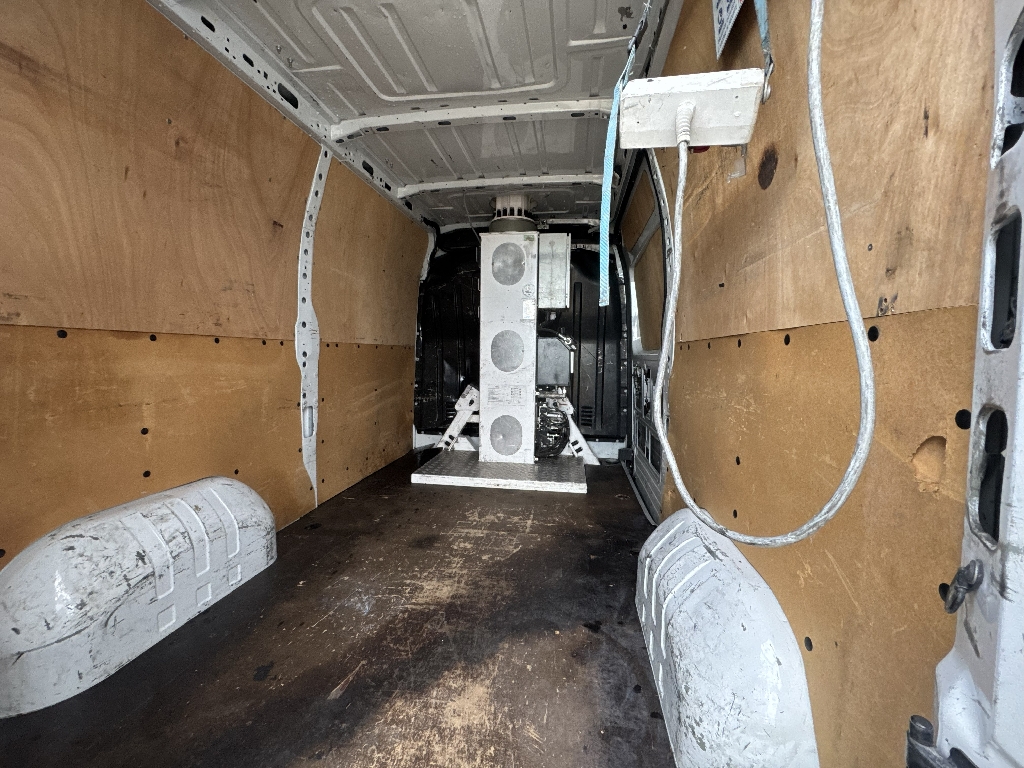 RENAULT MASTER - vue 1