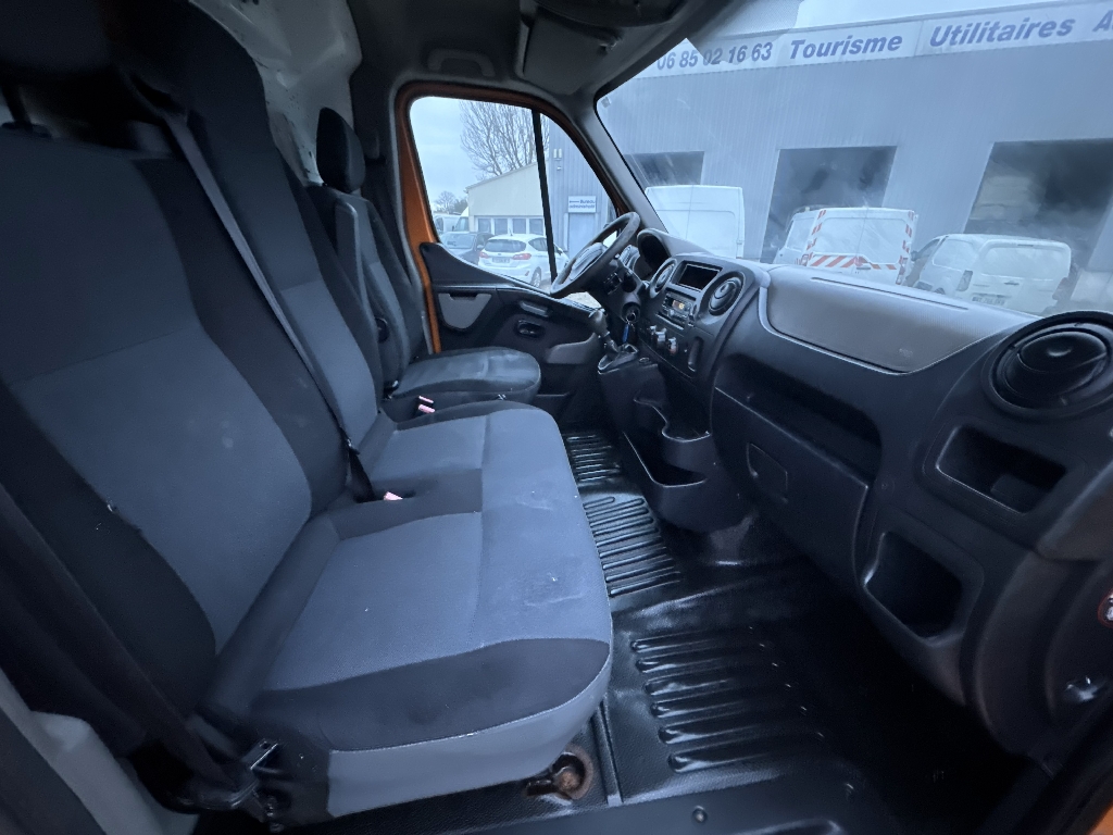 RENAULT MASTER - vue 1