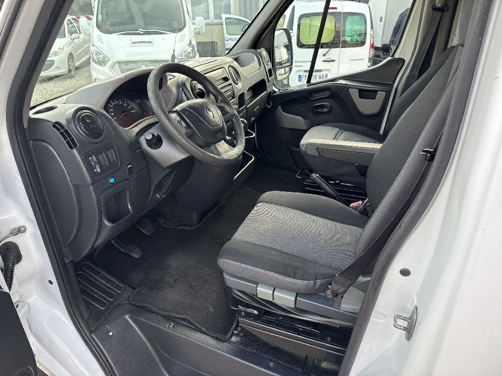 RENAULT MASTER - vue 1