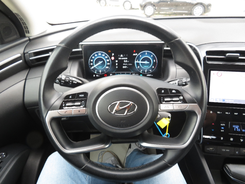 HYUNDAI TUCSON - vue 1