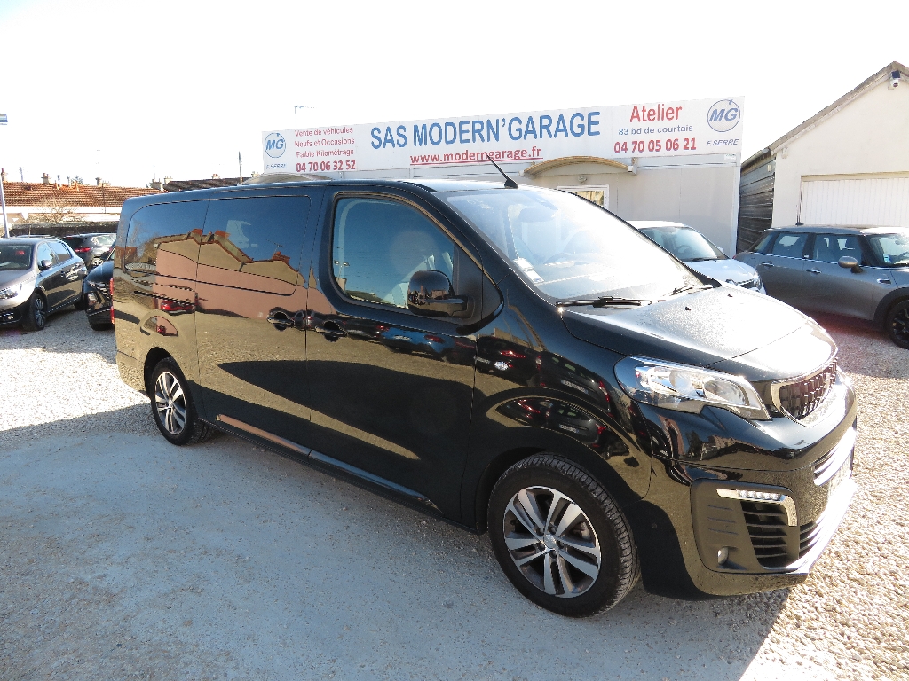 PEUGEOT TRAVELLER