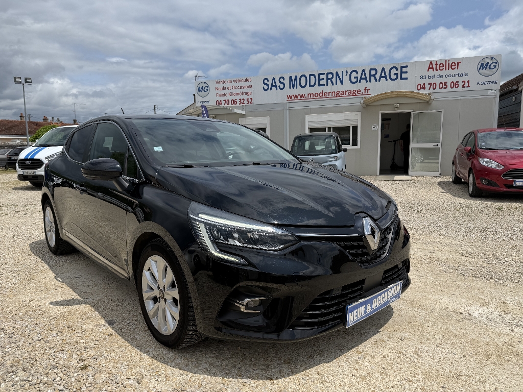 RENAULT CLIO