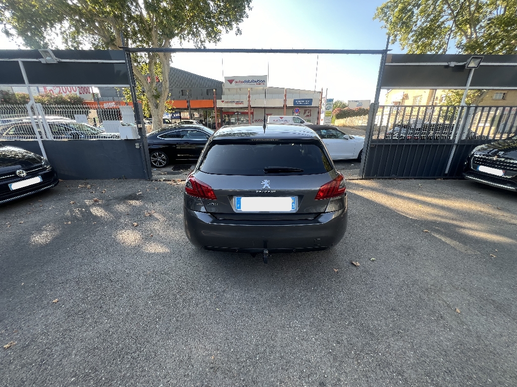 PEUGEOT 308 - vue 1