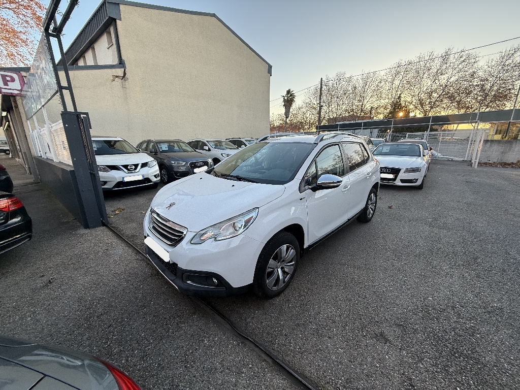 PEUGEOT 2008