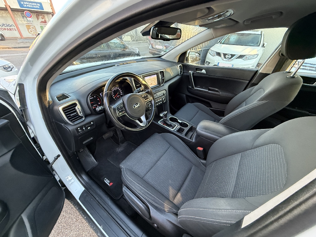 KIA SPORTAGE