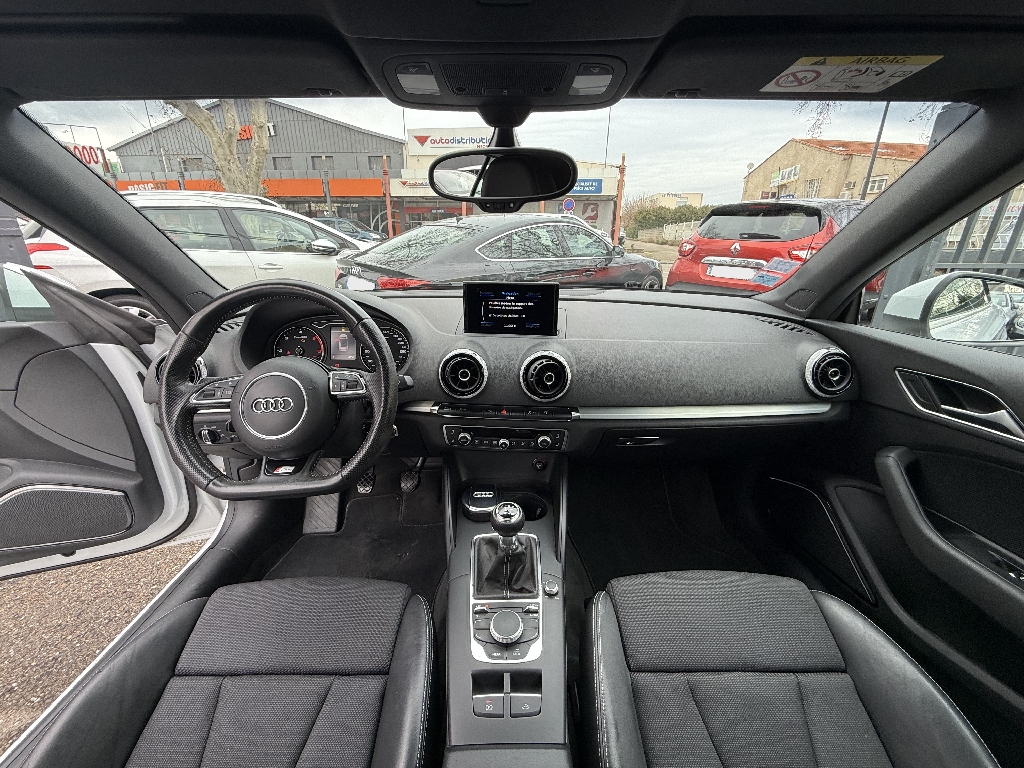 AUDI A3 CABRIOLET - vue 1