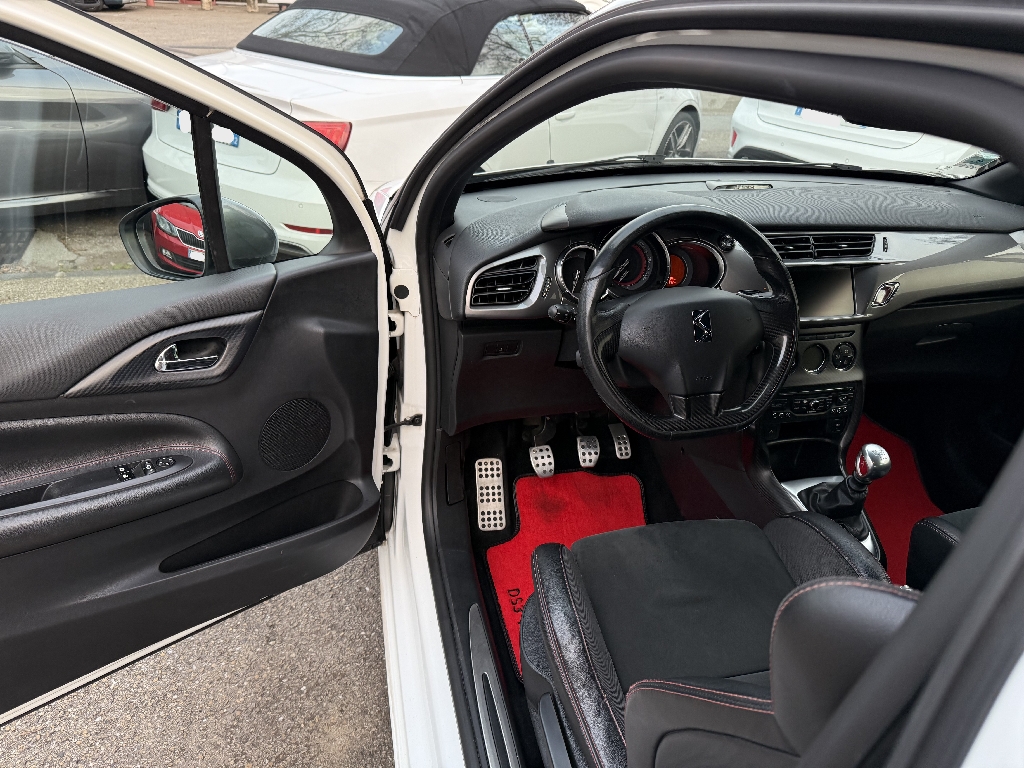 CITROEN DS3 - vue 1