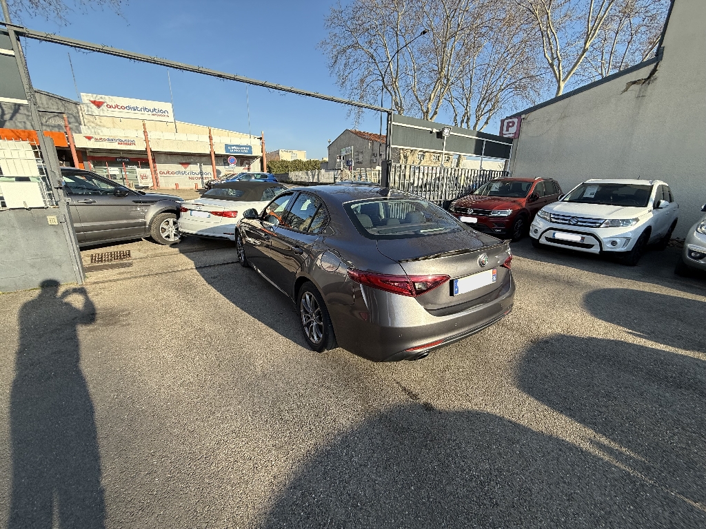 ALFA ROMEO GIULIA - vue 1