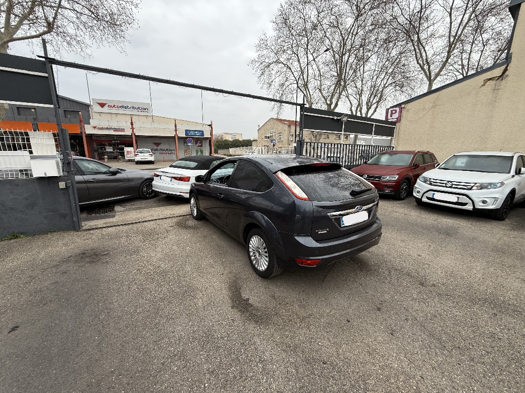 FORD FOCUS - vue 1