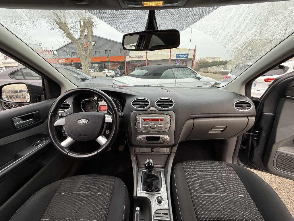 FORD FOCUS - vue 1