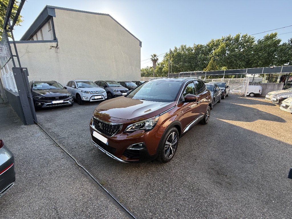 PEUGEOT 3008 - vue 1