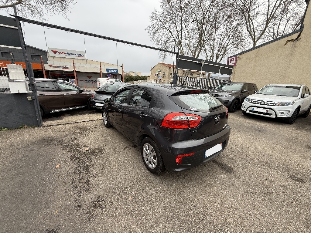 KIA RIO - vue 1