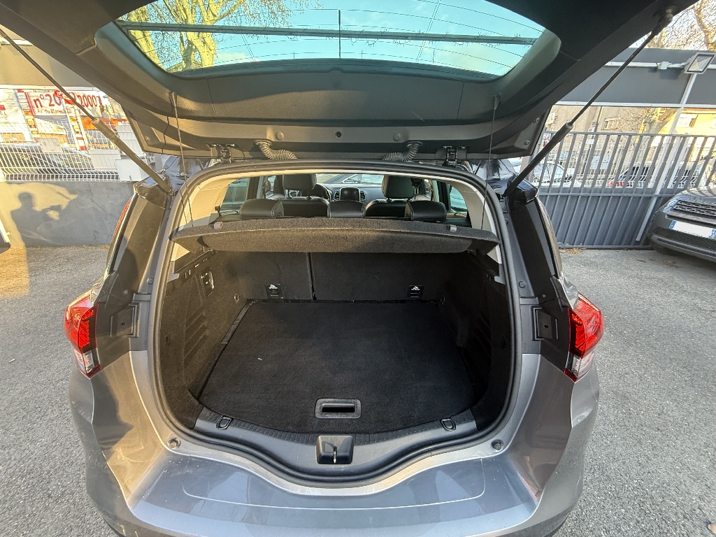RENAULT SCENIC IV - vue 1