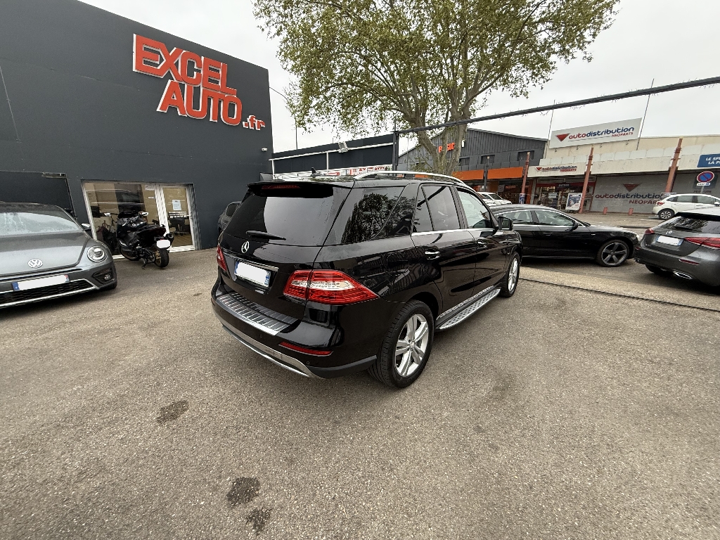 MERCEDES CLASSE - vue 1