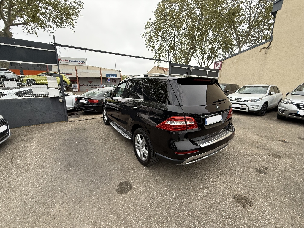 MERCEDES CLASSE - vue 1