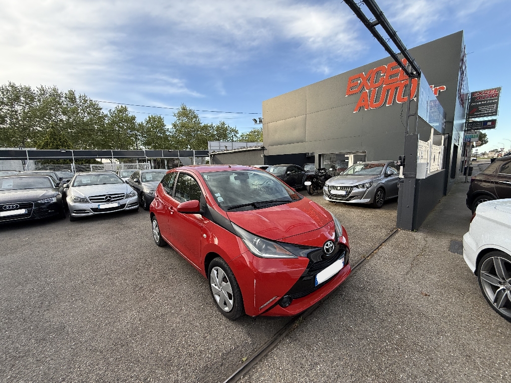 TOYOTA AYGO