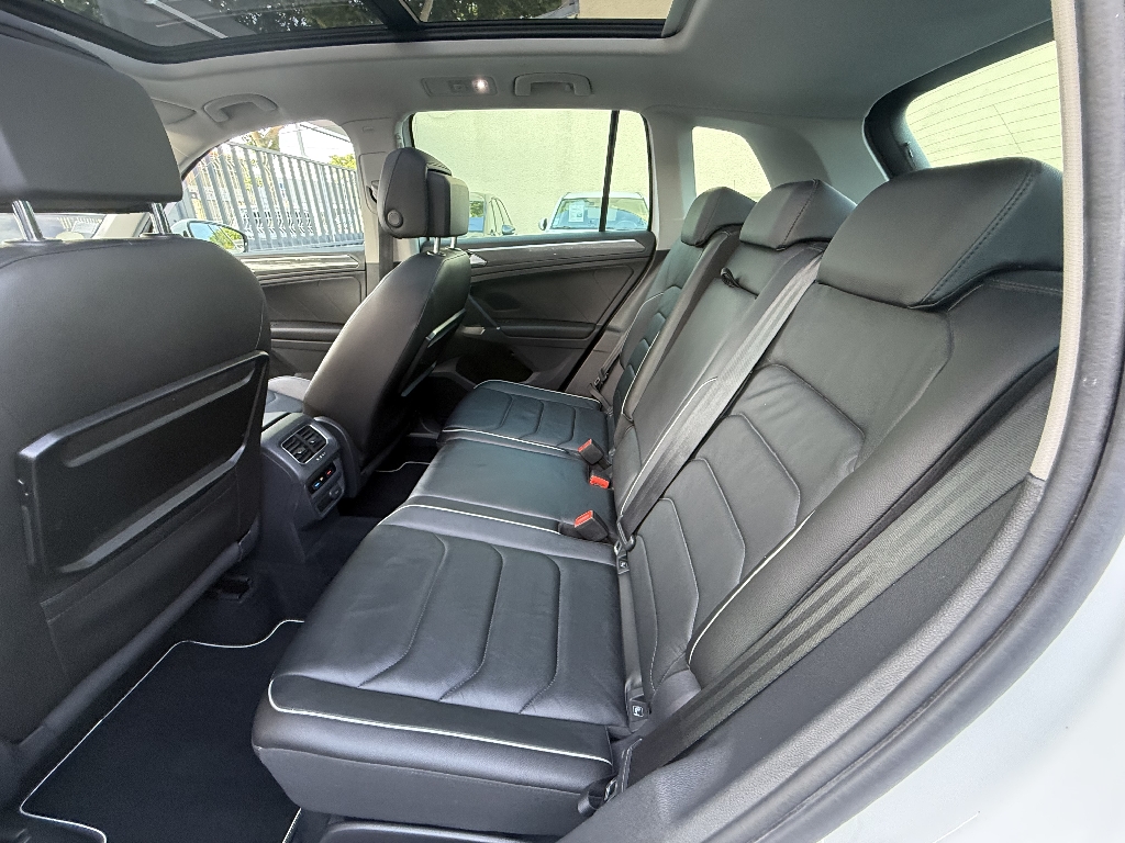 VOLKSWAGEN TIGUAN - vue 1