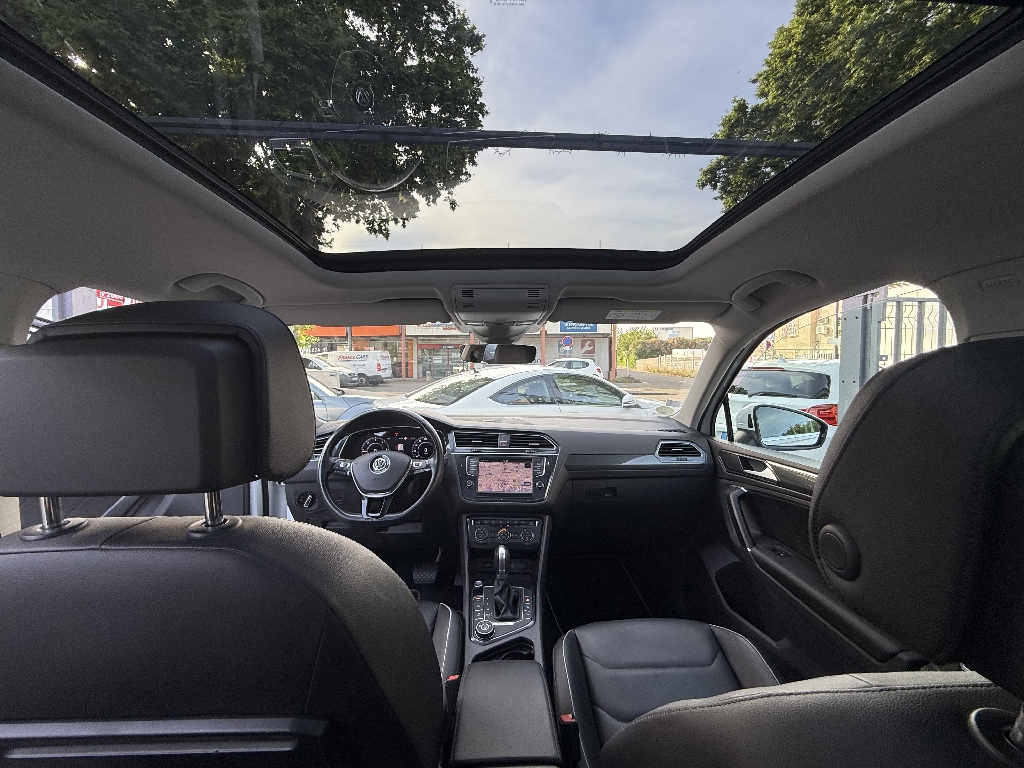 VOLKSWAGEN TIGUAN - vue 1