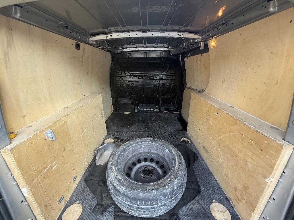 FORD TRANSIT CONNECT - vue 1