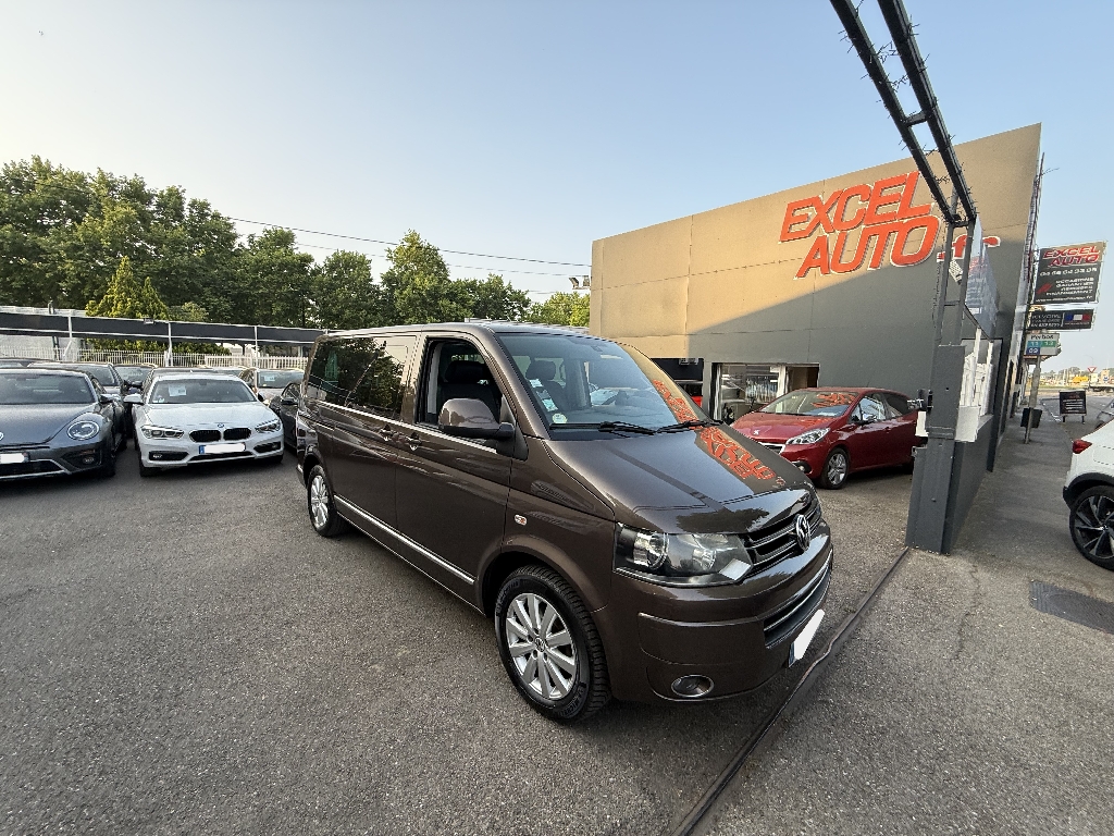 VOLKSWAGEN MULTIVAN