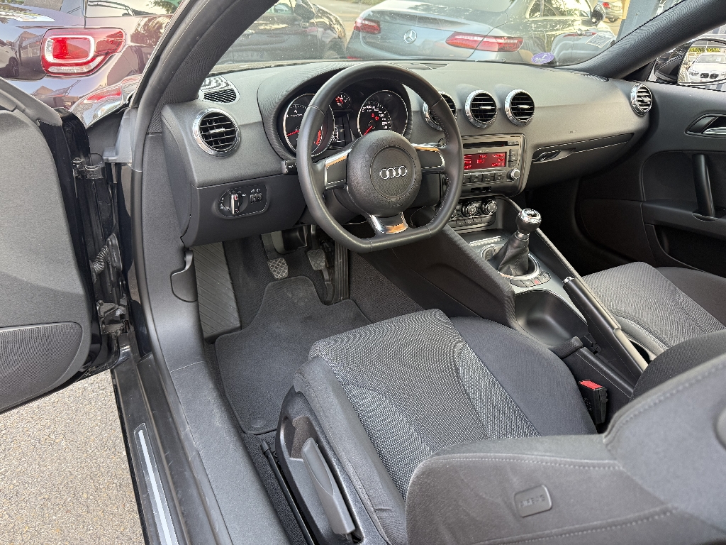 AUDI TT COUPE - vue 1